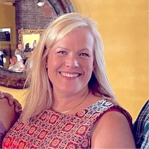 Meet your Posher, Jenn